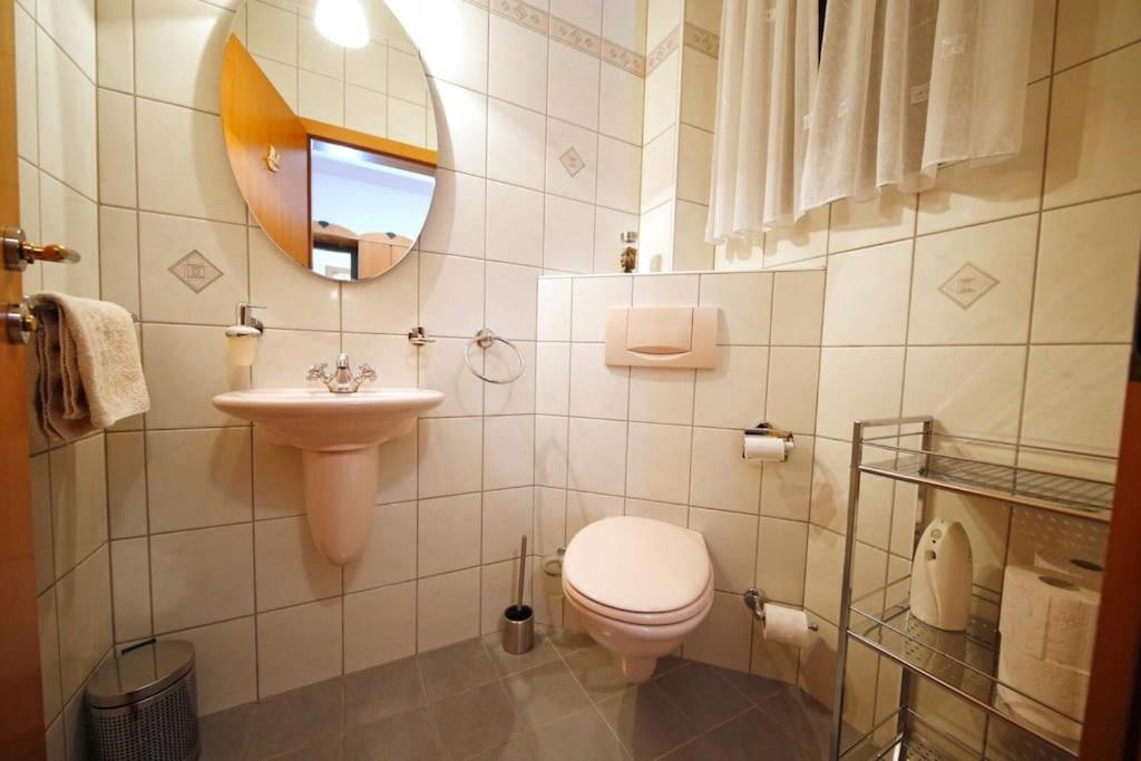 Holiday home Traumhaft Grosses, Sonniges Haus In Wien Naehe *