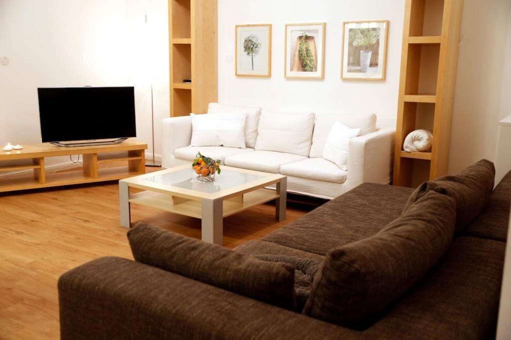 Holiday home Traumhaft Grosses, Sonniges Haus In Wien Naehe Traiskirchen